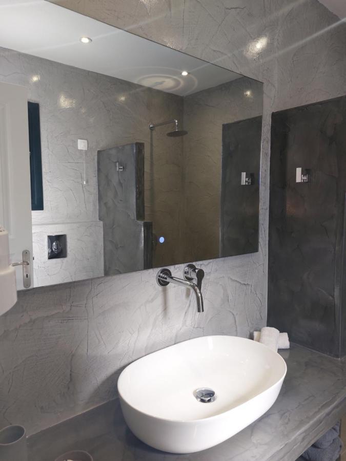 Anthonas Apartments Imerovigli  Eksteriør billede
